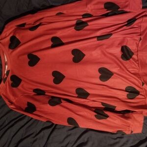 Red Heart Print Top